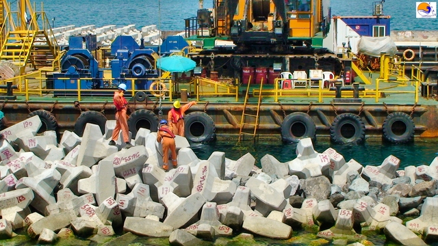 ACCROPODE™II, ACCROPODE, certification ACCROPODE, expertise ACCROPODE , placement ACCROPODE , pose ACCROPODE