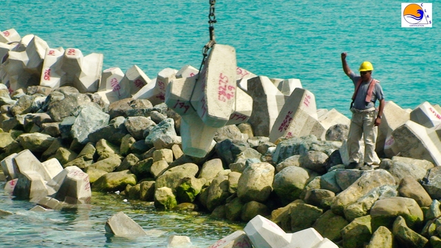 ACCROPODE™II, ACCROPODE, certification ACCROPODE, expertise ACCROPODE , placement ACCROPODE , pose ACCROPODE